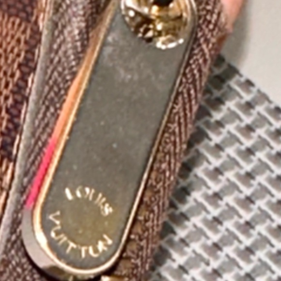 Louis Vuitton Zippy long round wallet in Damier Ebene CA0679 - Picture 7 of 7